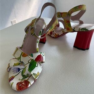 Laura Vita Open Wedge Sandals Peep-toe